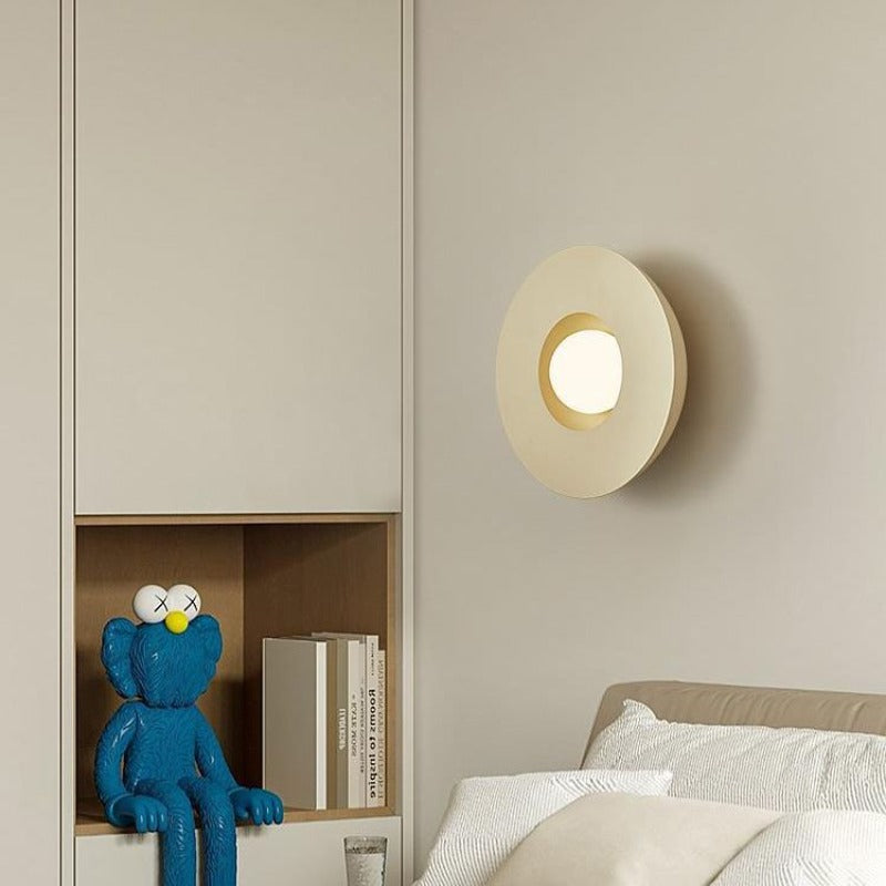 Aplică de perete LED modernă cu abajur din sticlă pentru living