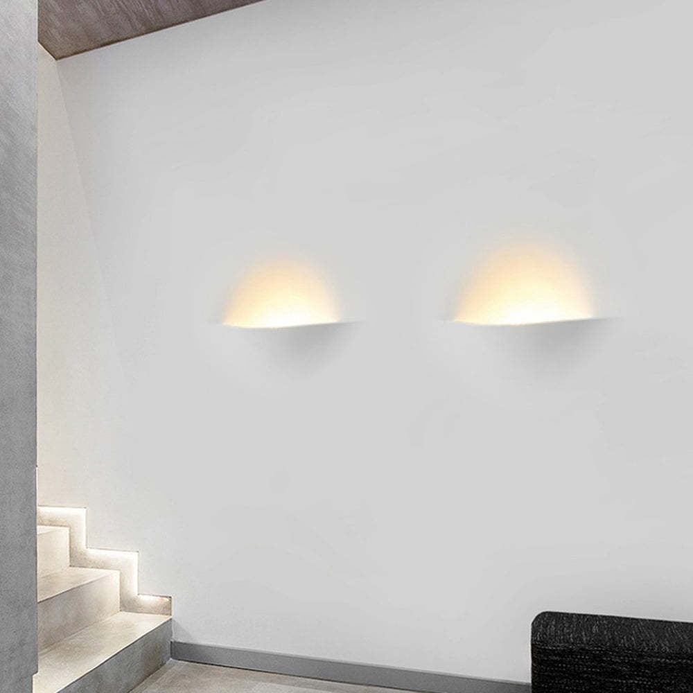 Aria aplică de perete modernă Recondusă din metal/Gips cu LED, alb