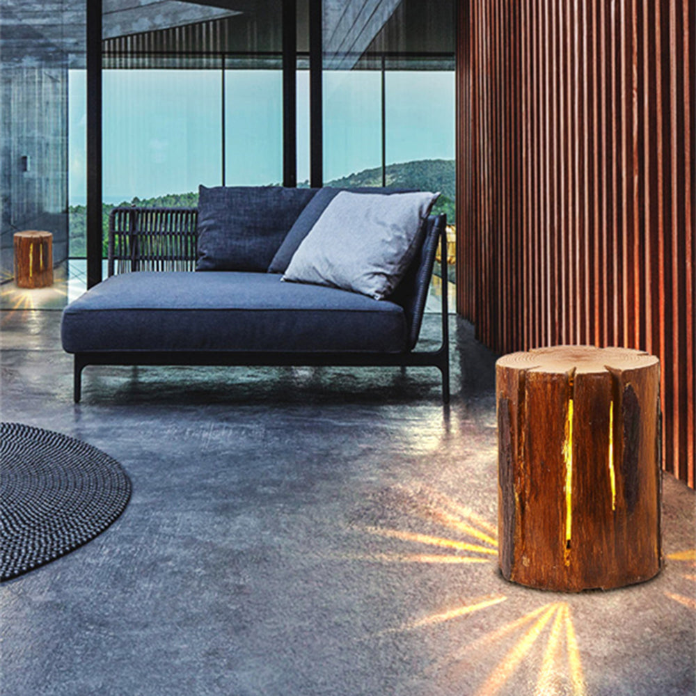 Ray lampadar pentru exterior din lemn natural