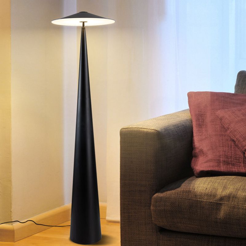 Salgado lampadar modern cu Formă de Farfurie din metal, negru