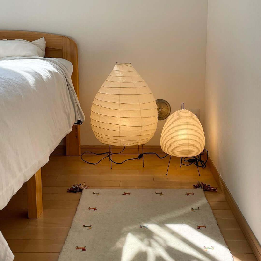 Marien lampă de masă din hârtie