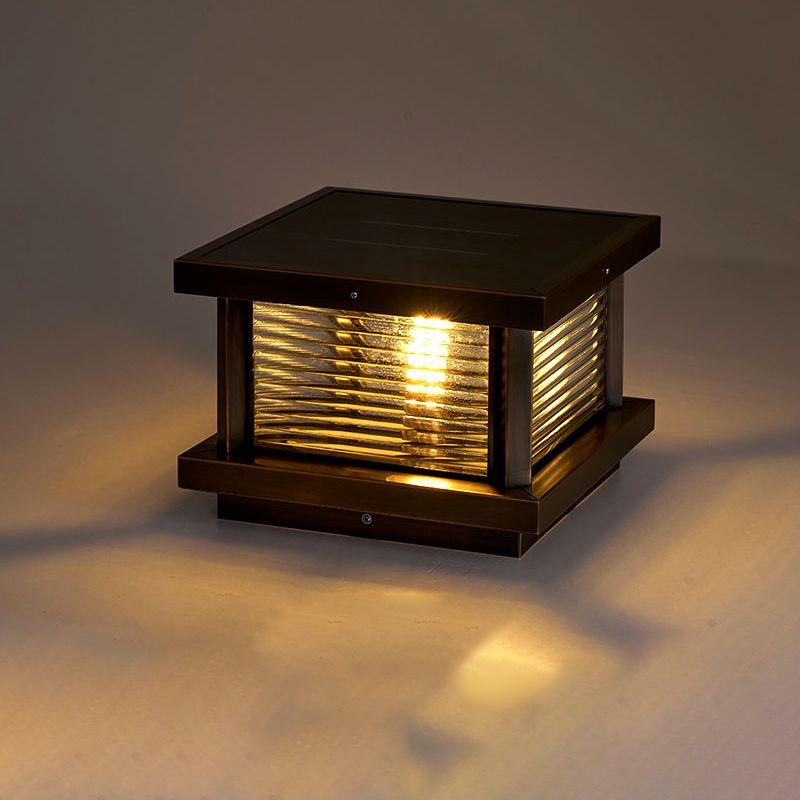 Ray modernă dreptunghiulară din metal pentru exterior cu panou solar, neagră/alamă/bronz