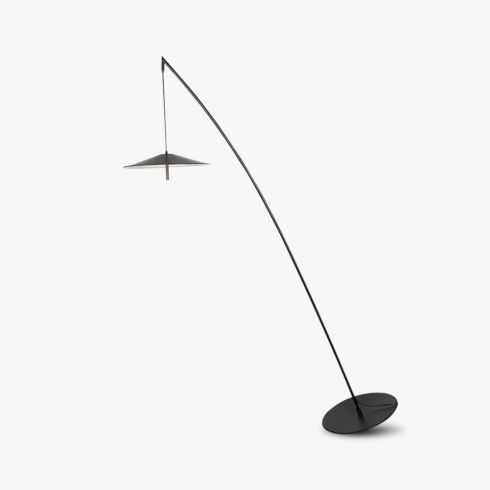 Salgado lampadar cu trei surse de lumină, pentru living