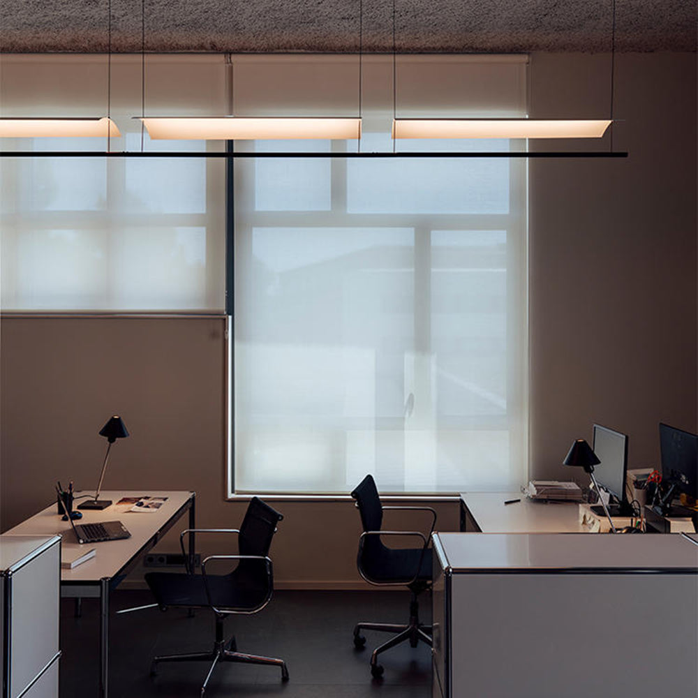 Arisha lampă suspendată minimalistă, liniară din metal