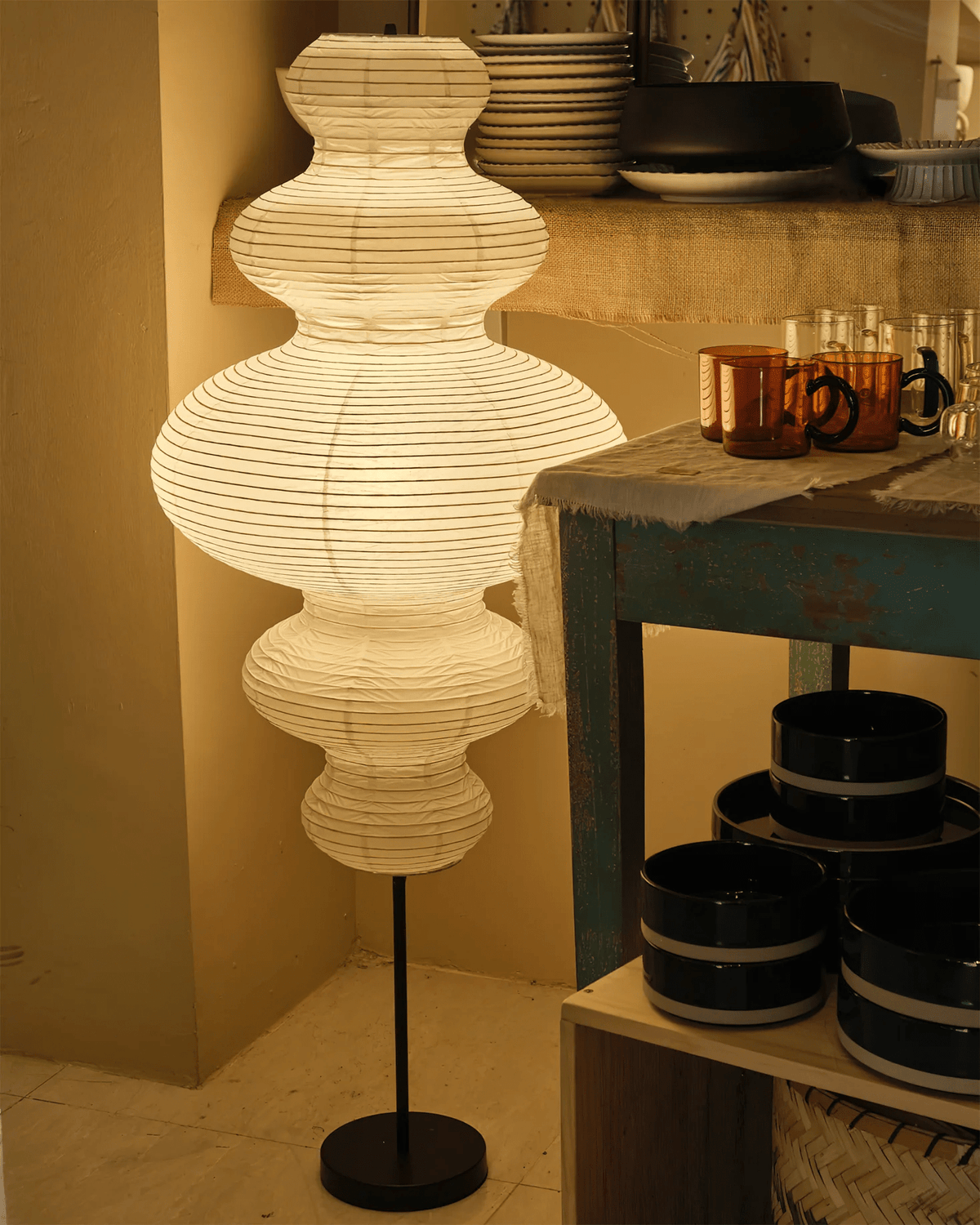 Vels lampadar Scandinavian din hârtie
