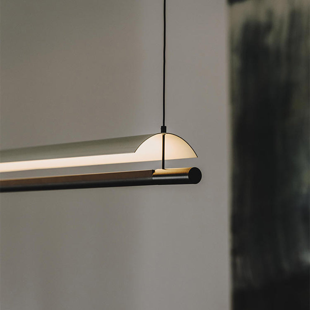 Arisha lampă suspendată minimalistă, liniară din metal