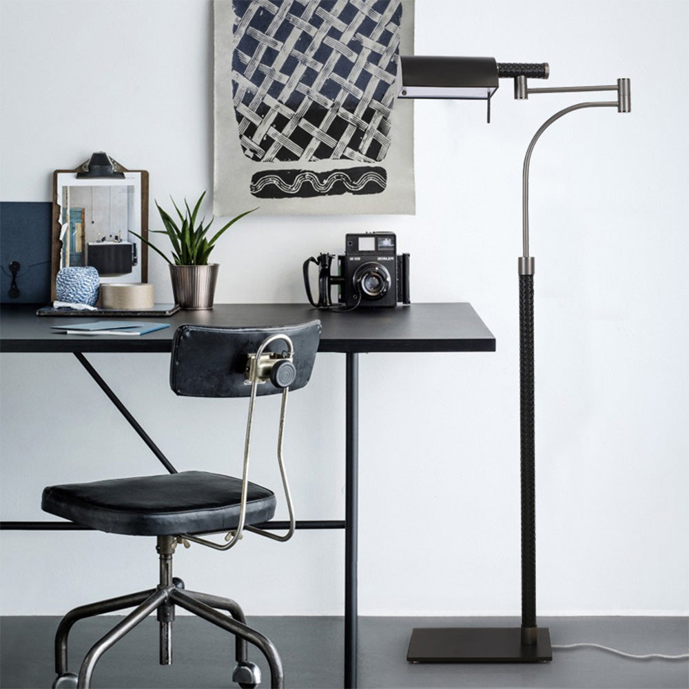Salgado lampadar modern negru cu Piele și metal