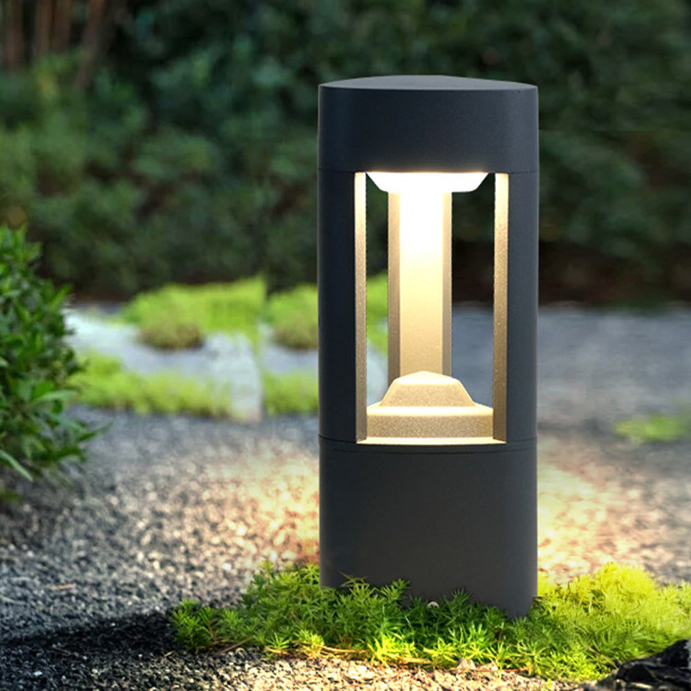 Ray Luminiere contemporană Metalică Triunghiulară cu Goluri pentru Drum exterior, neagră