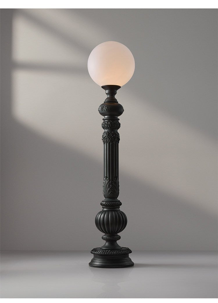 Acanto Column lampadar