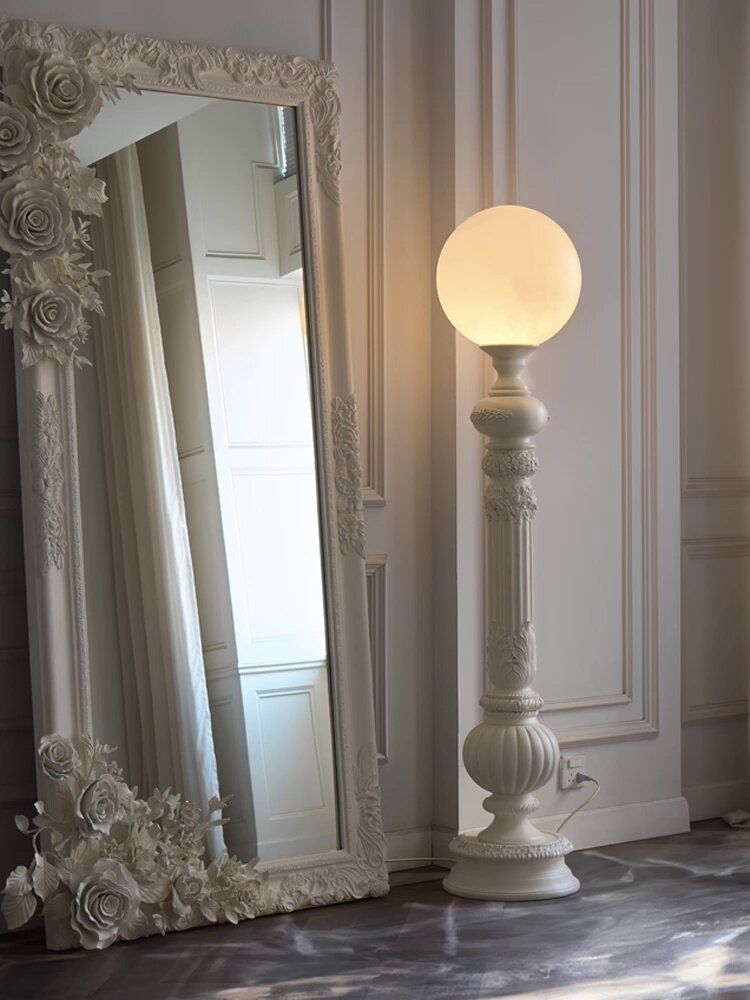 Acanto Column lampadar