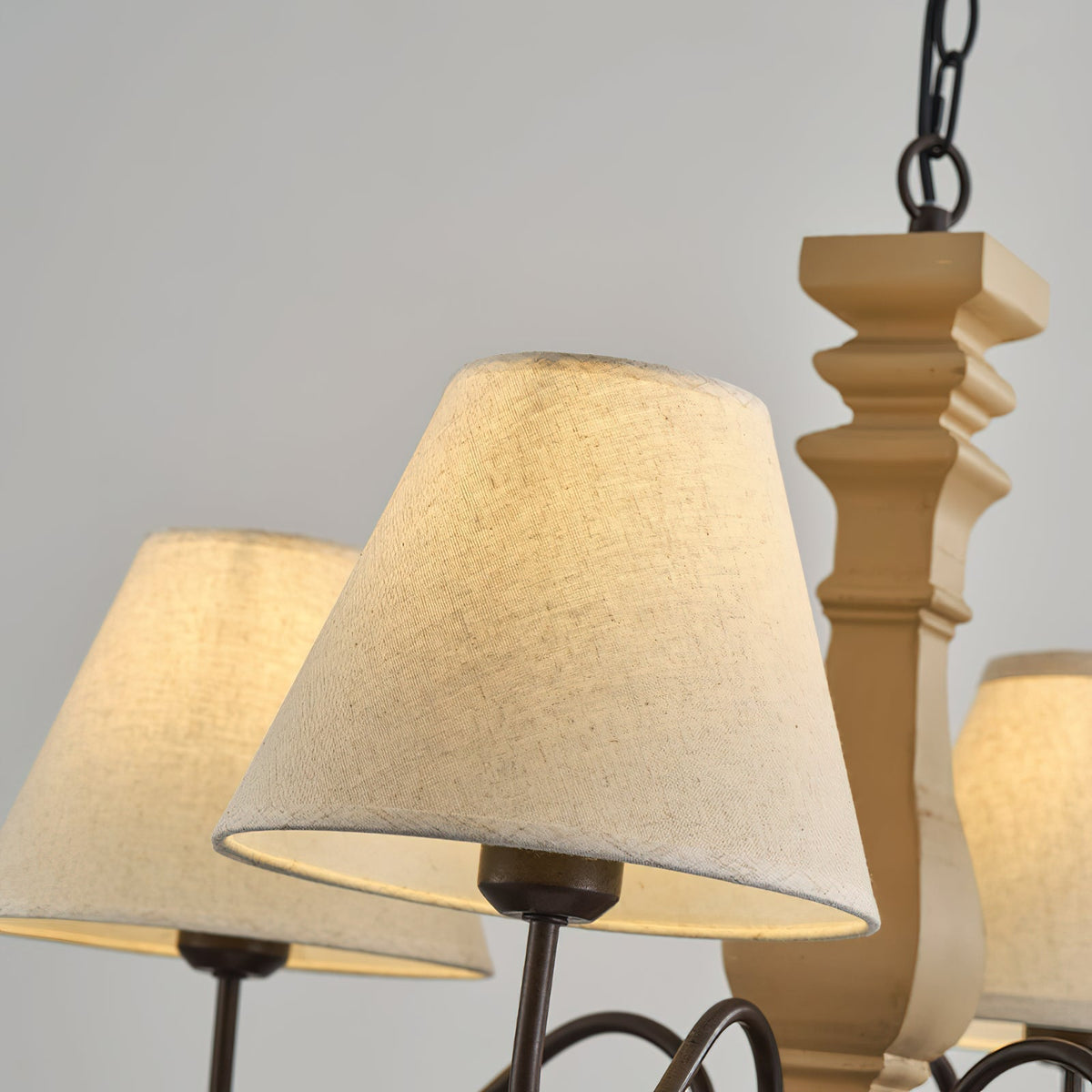 Adela candelabru