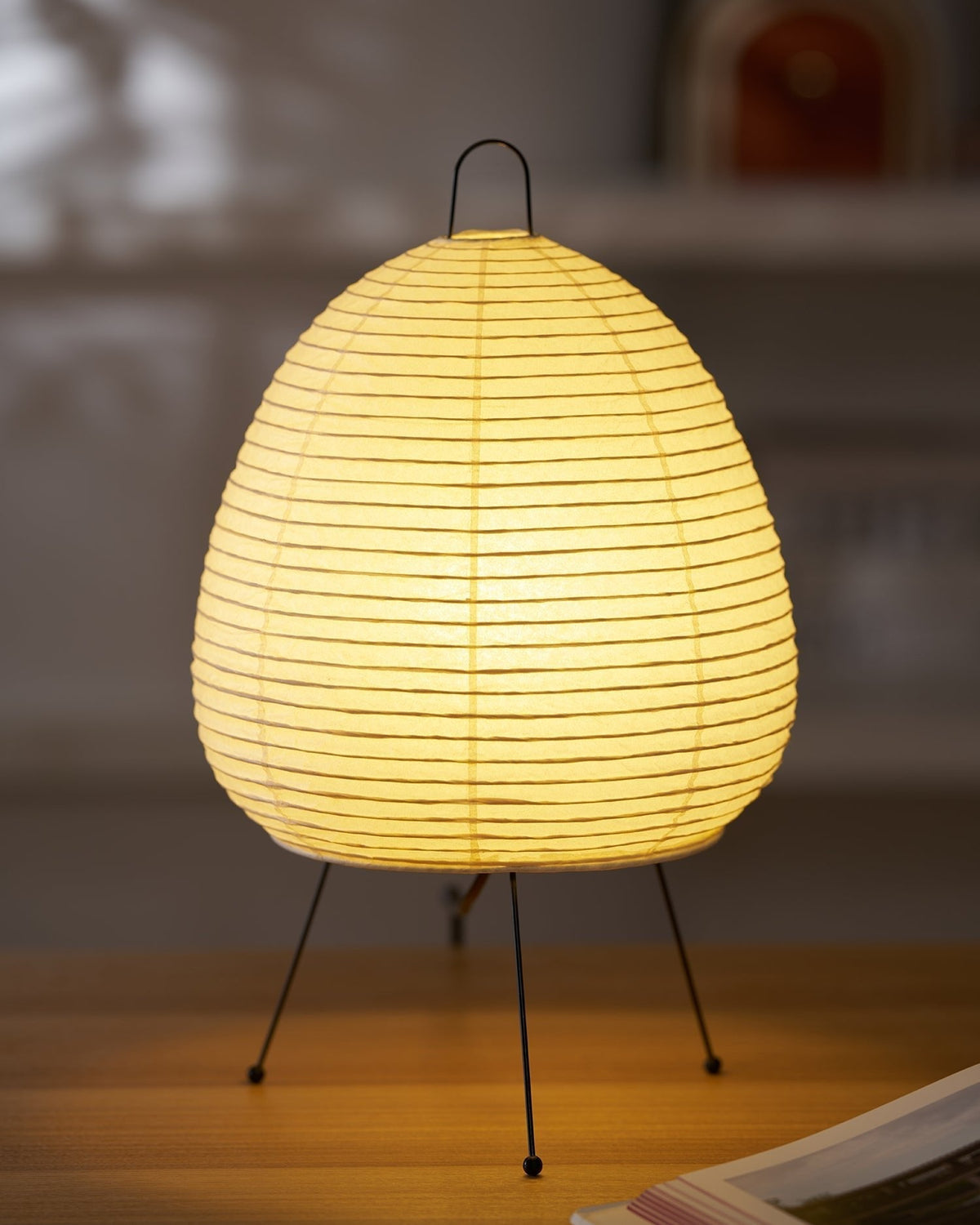 Tranquilux lampă de masă inspirată din Japonia din hârtie