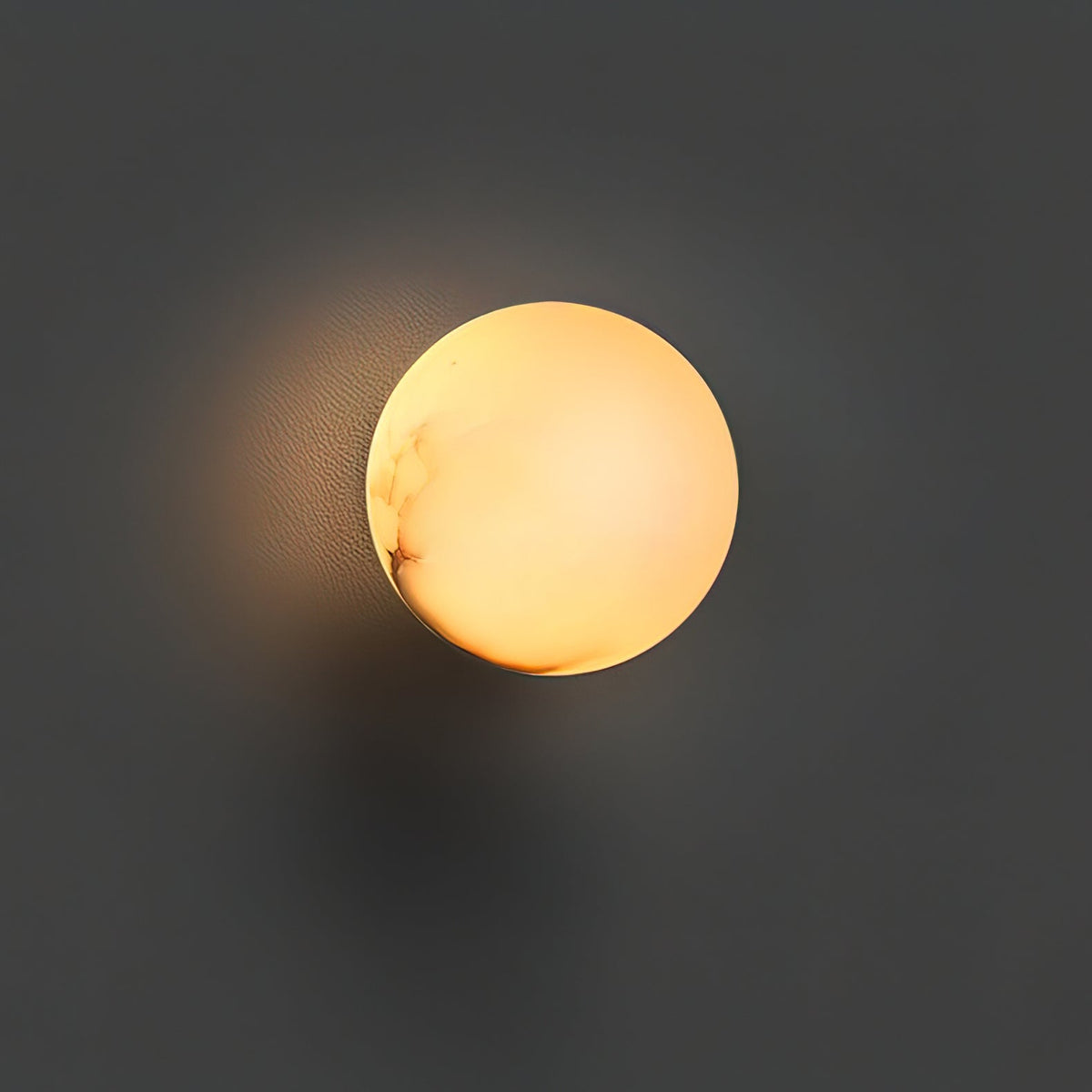 Lynq alabastru Mini Orb aplică de perete