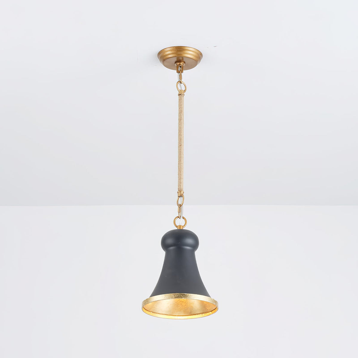 Vatnuvyn lampă suspendată modernă, minimalistă din metal