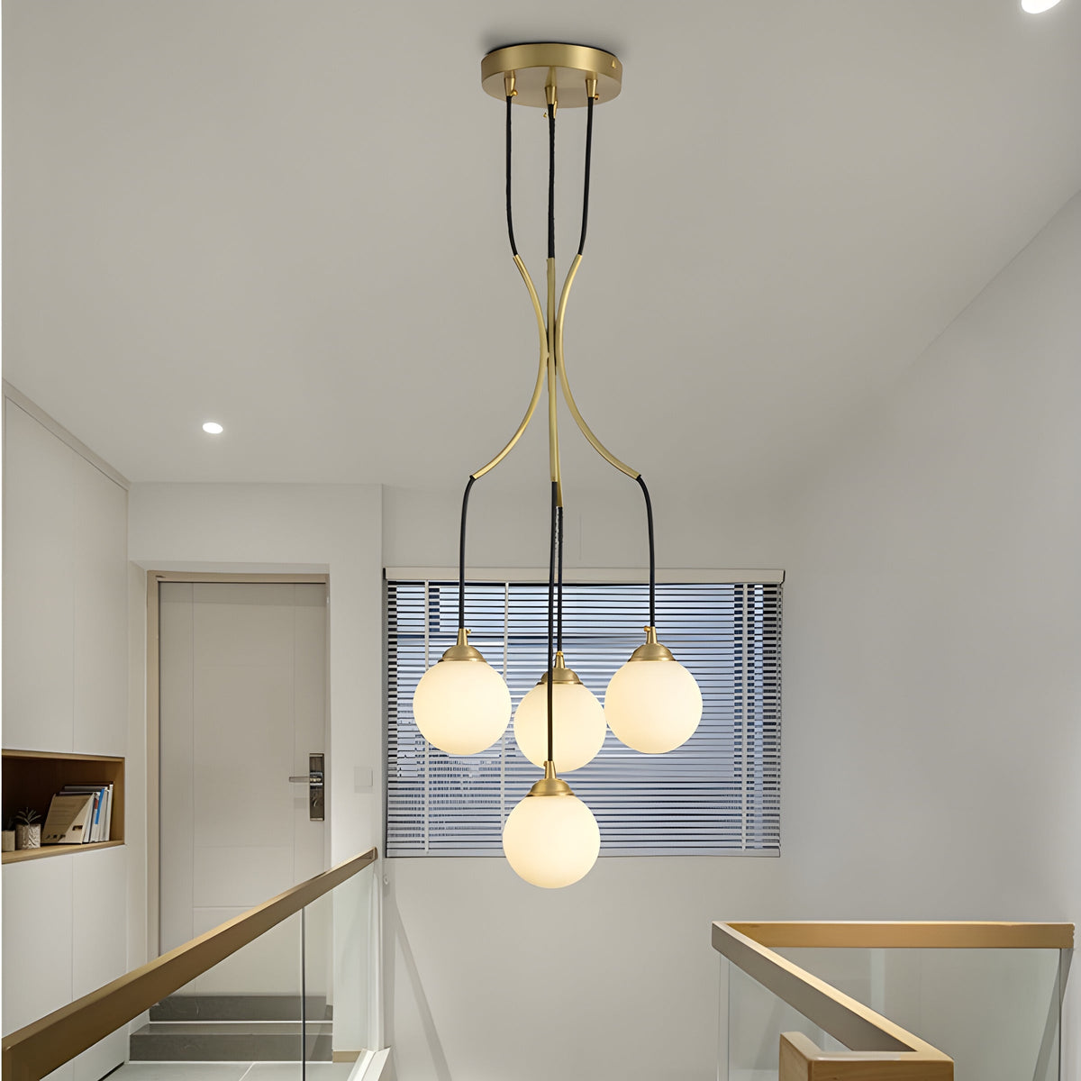 Zoruvyi candelabru modern minimalist cu Globuri suspendate din sticlă