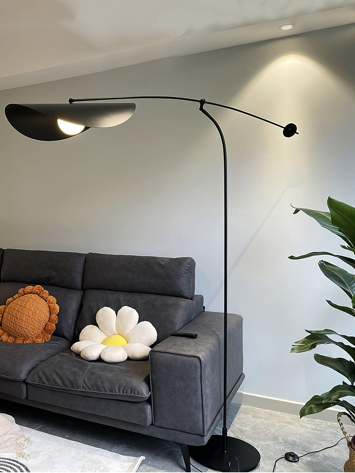 Reloz lampadar modern