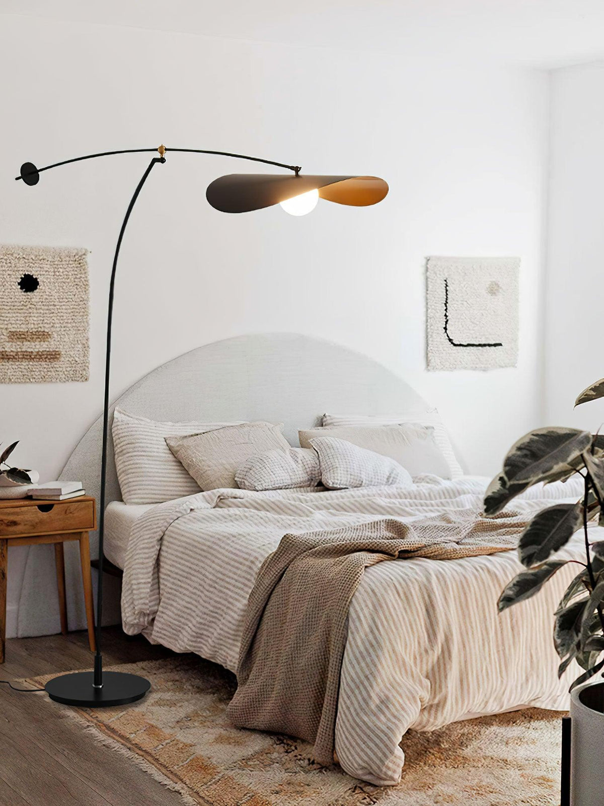 Reloz lampadar modern