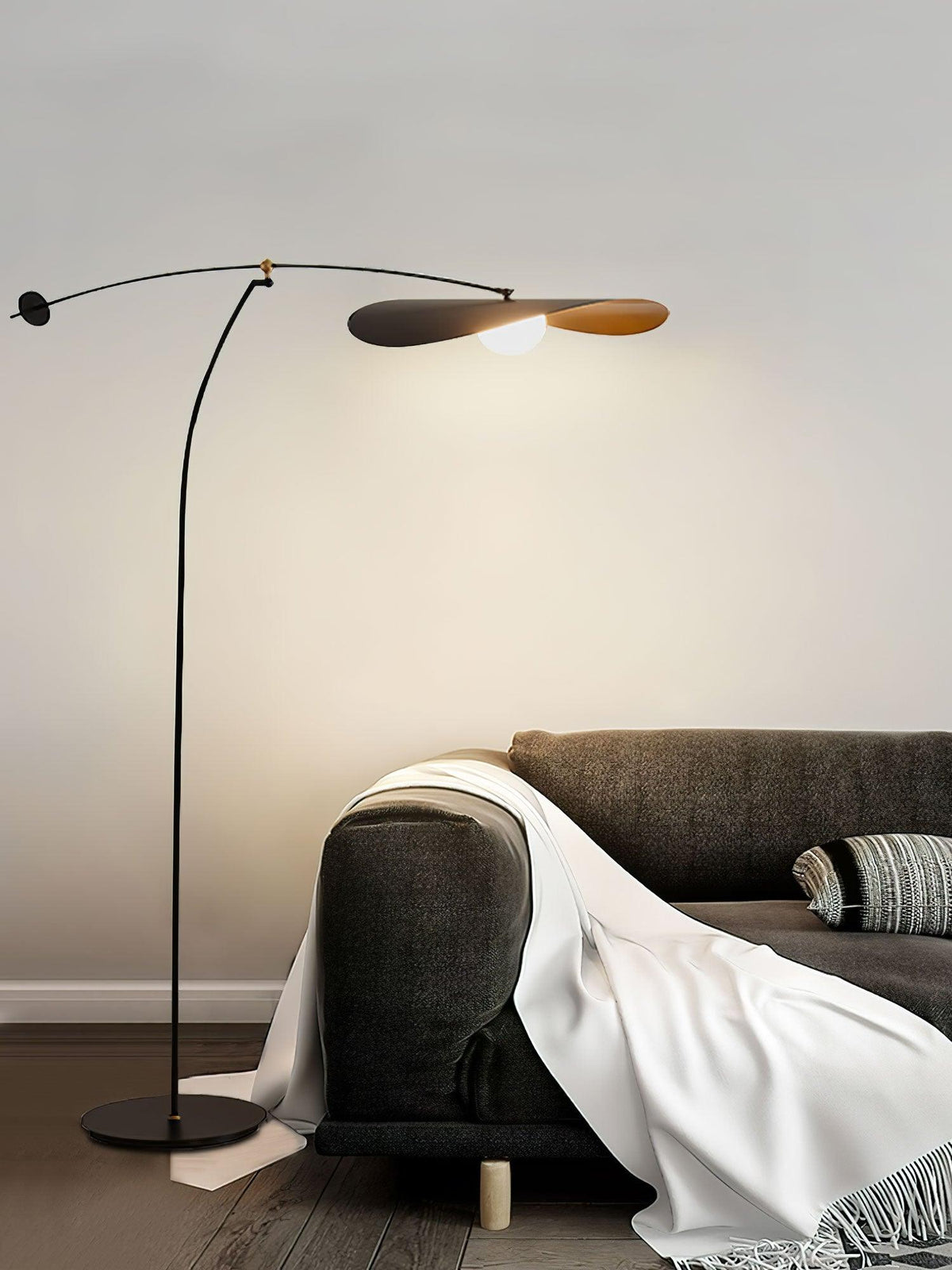 Reloz lampadar modern