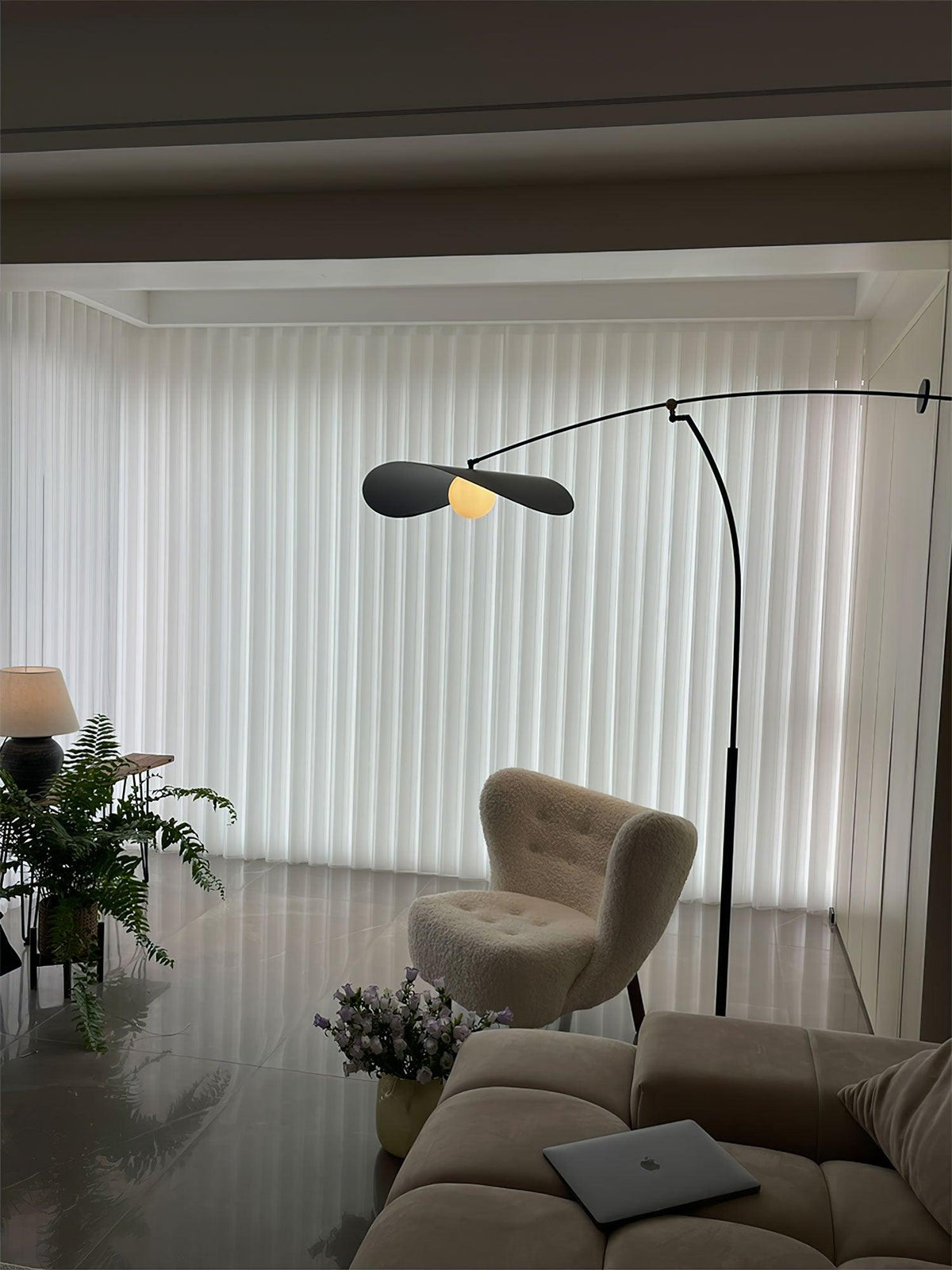 Reloz lampadar modern