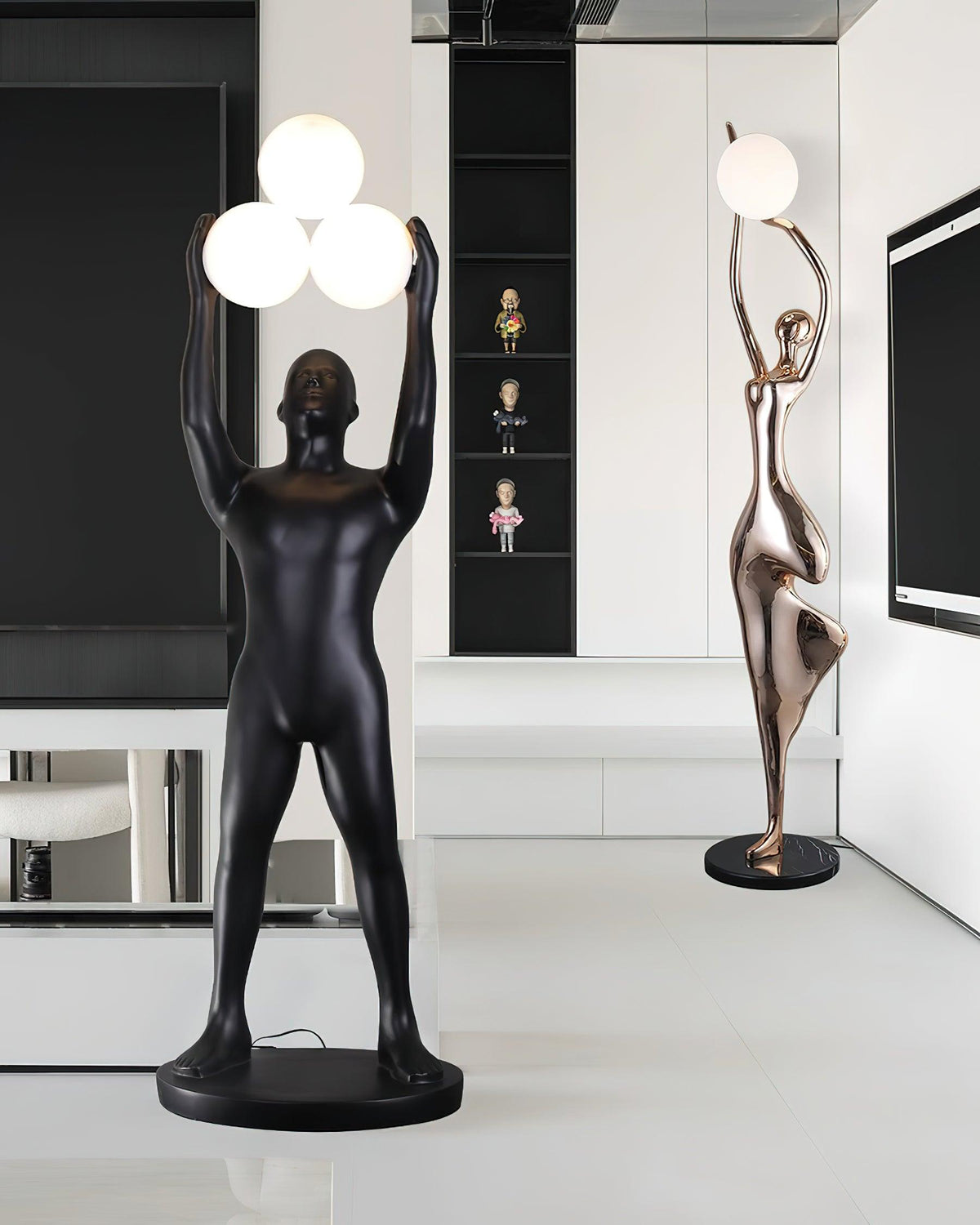 Avenoiella Statue lampadar