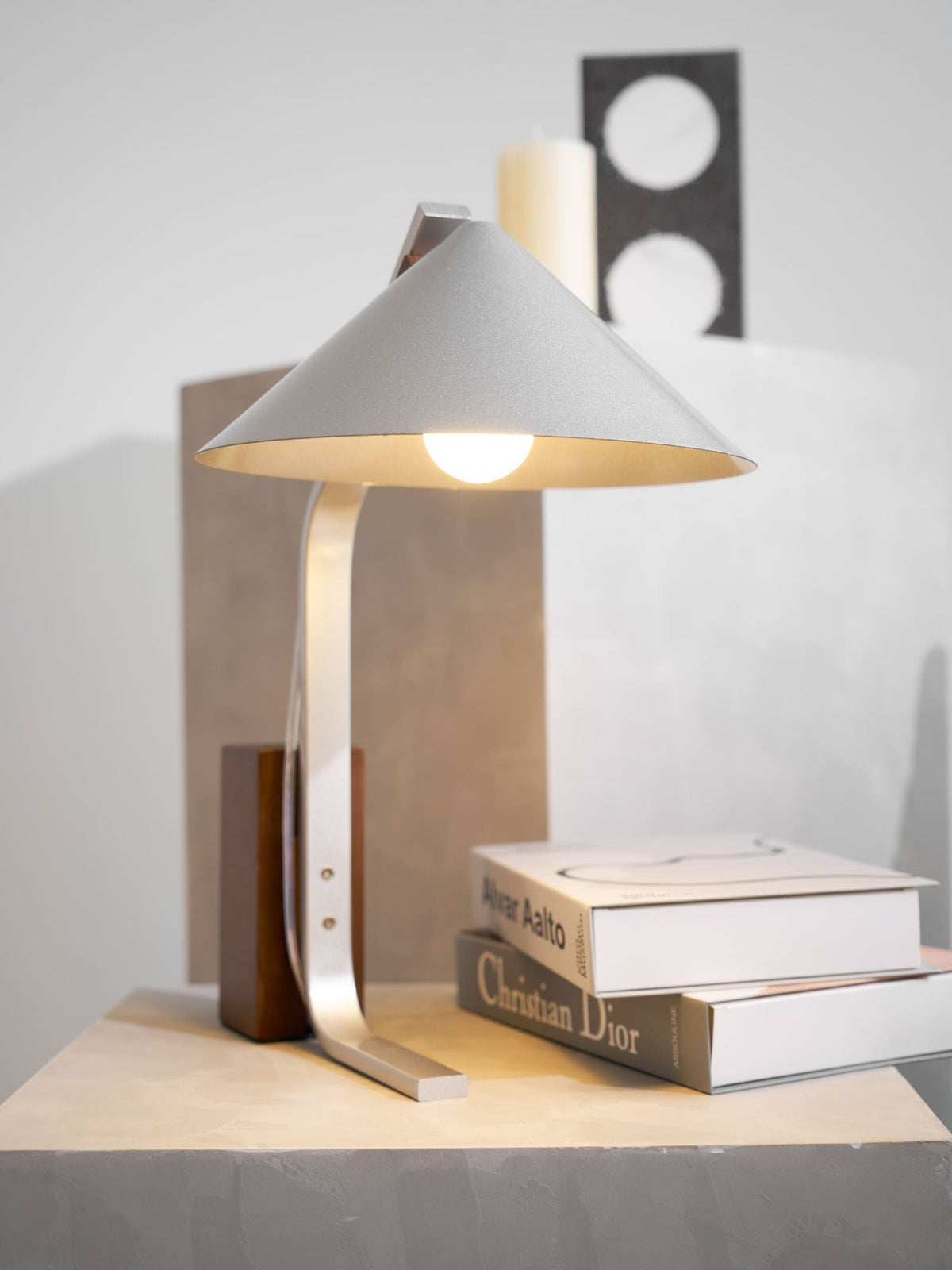 Ireld lampă de masă modernă