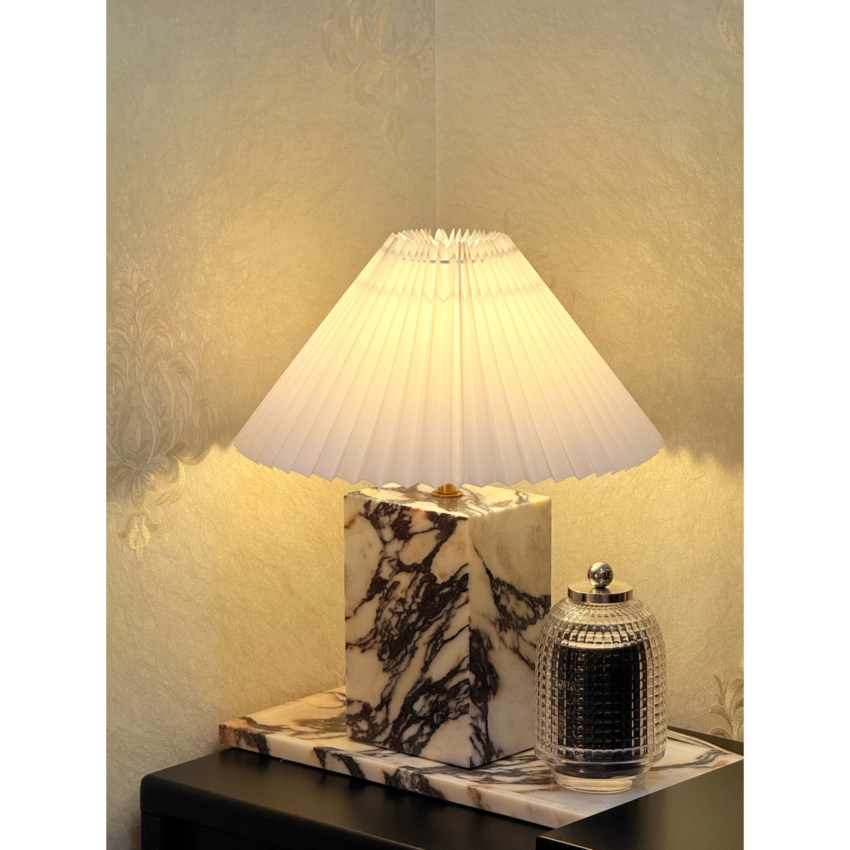 Orelaneria lampă de masă