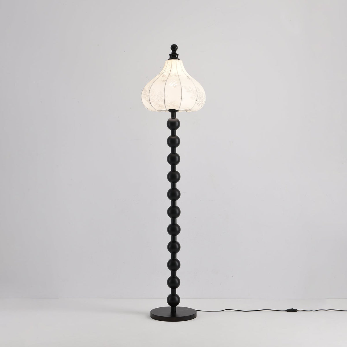 Avenivella lampadar modern