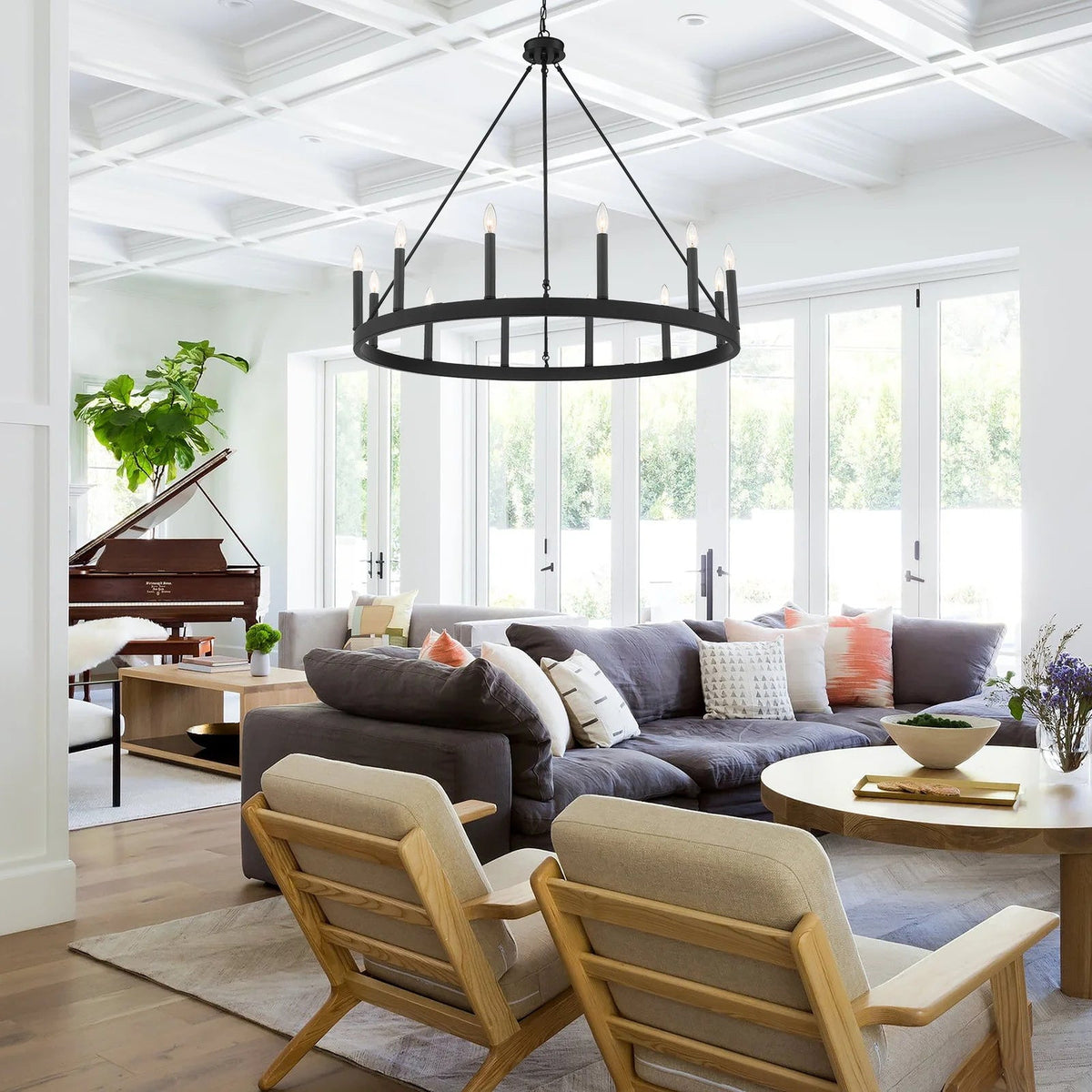 Mjolkuvyo candelabru modern, minimalist din metal