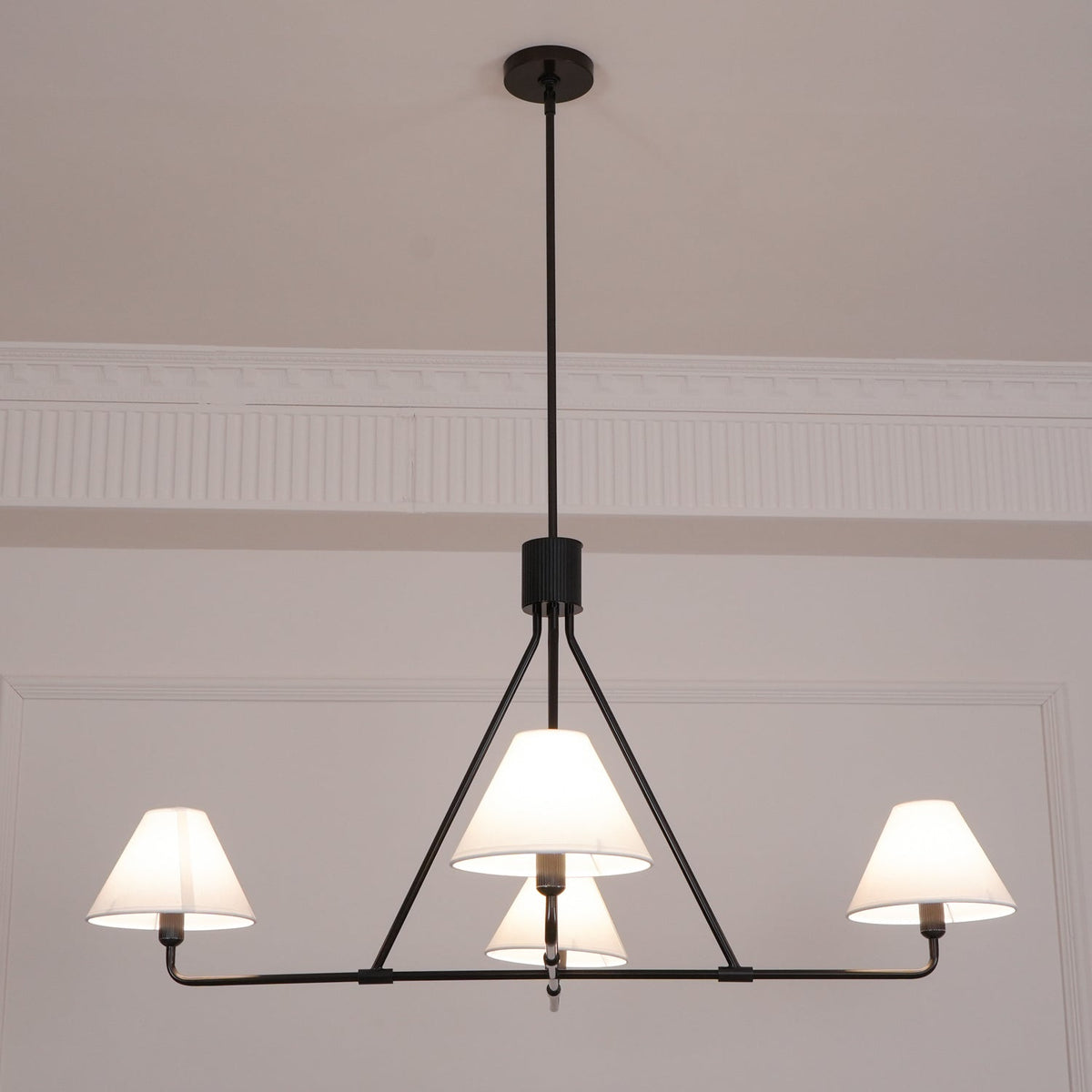 Ornuvyh candelabru din metal și material textil, vintage, industrial