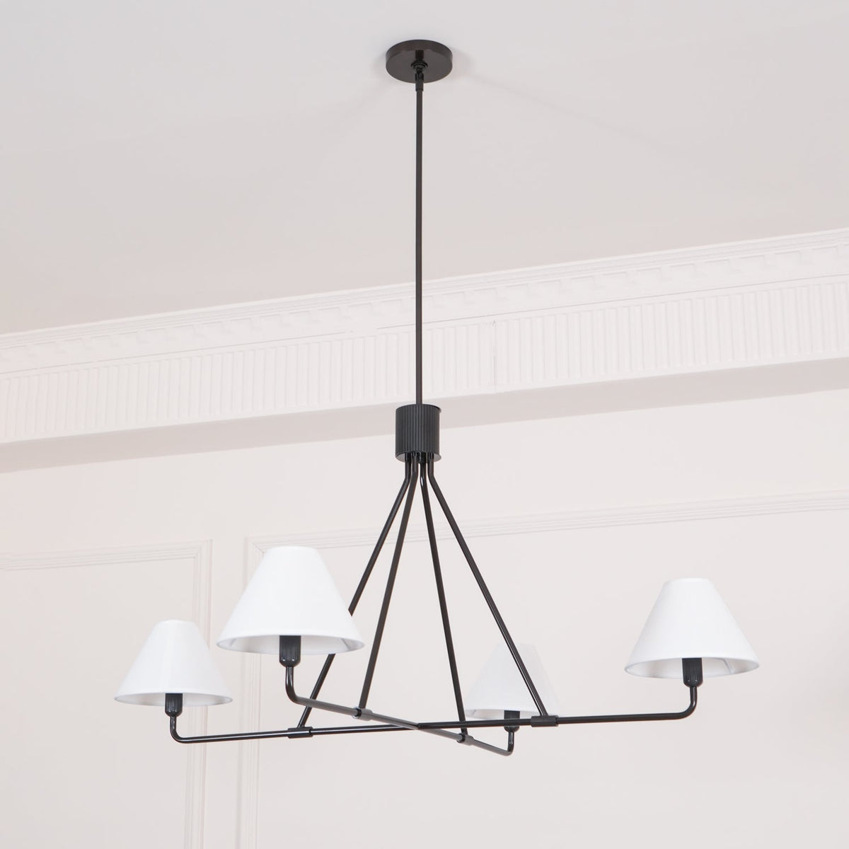 Ornuvyh candelabru din metal și material textil, vintage, industrial