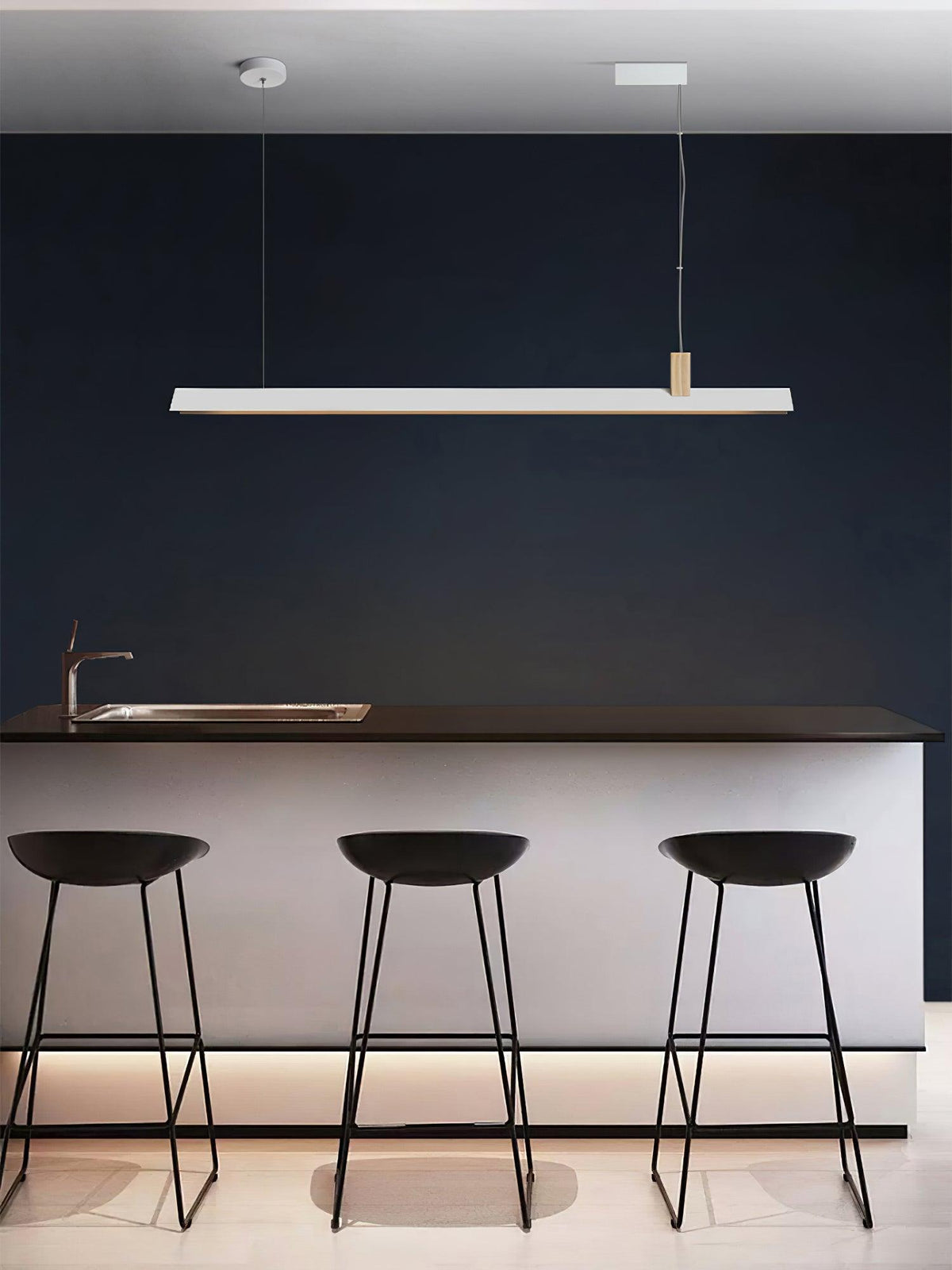 Linea lampă suspendată minimalistă din lemn
