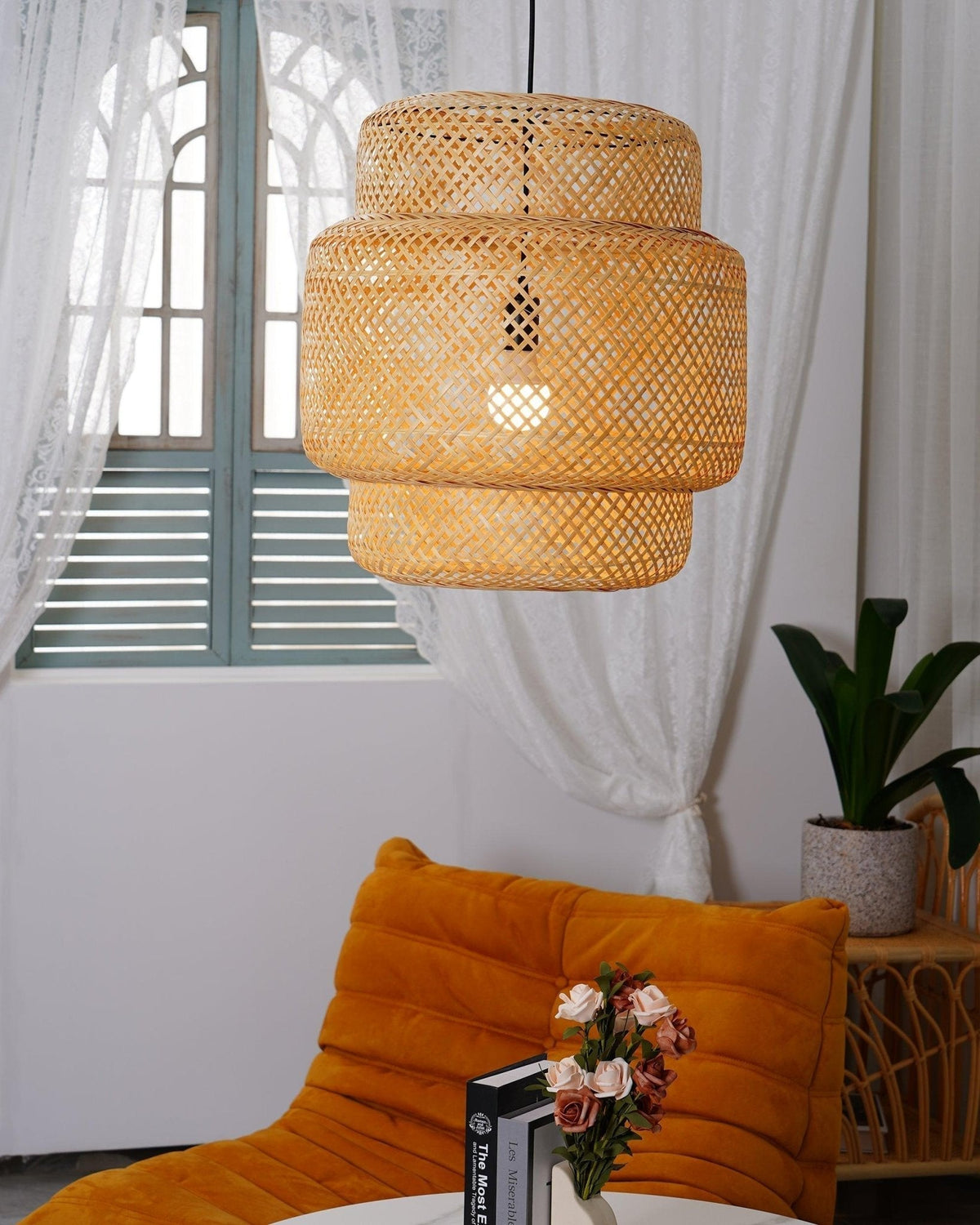 Bove lampă suspendată retro, vintage