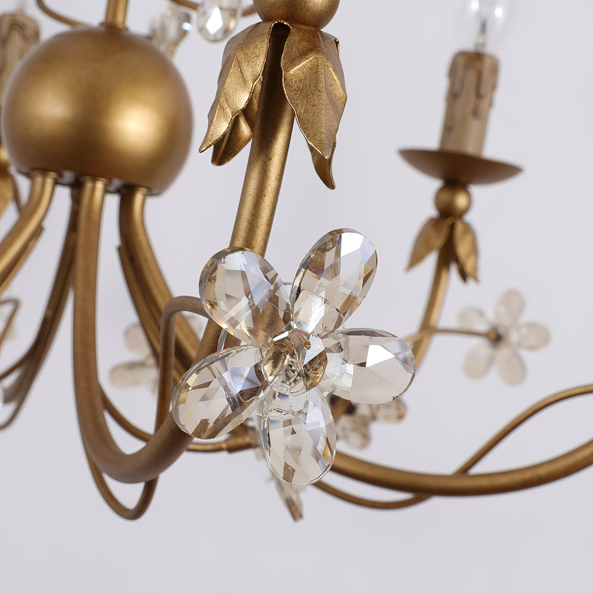 Ornuvyu candelabru transparent din metal și cristal, postmodern, de lux
