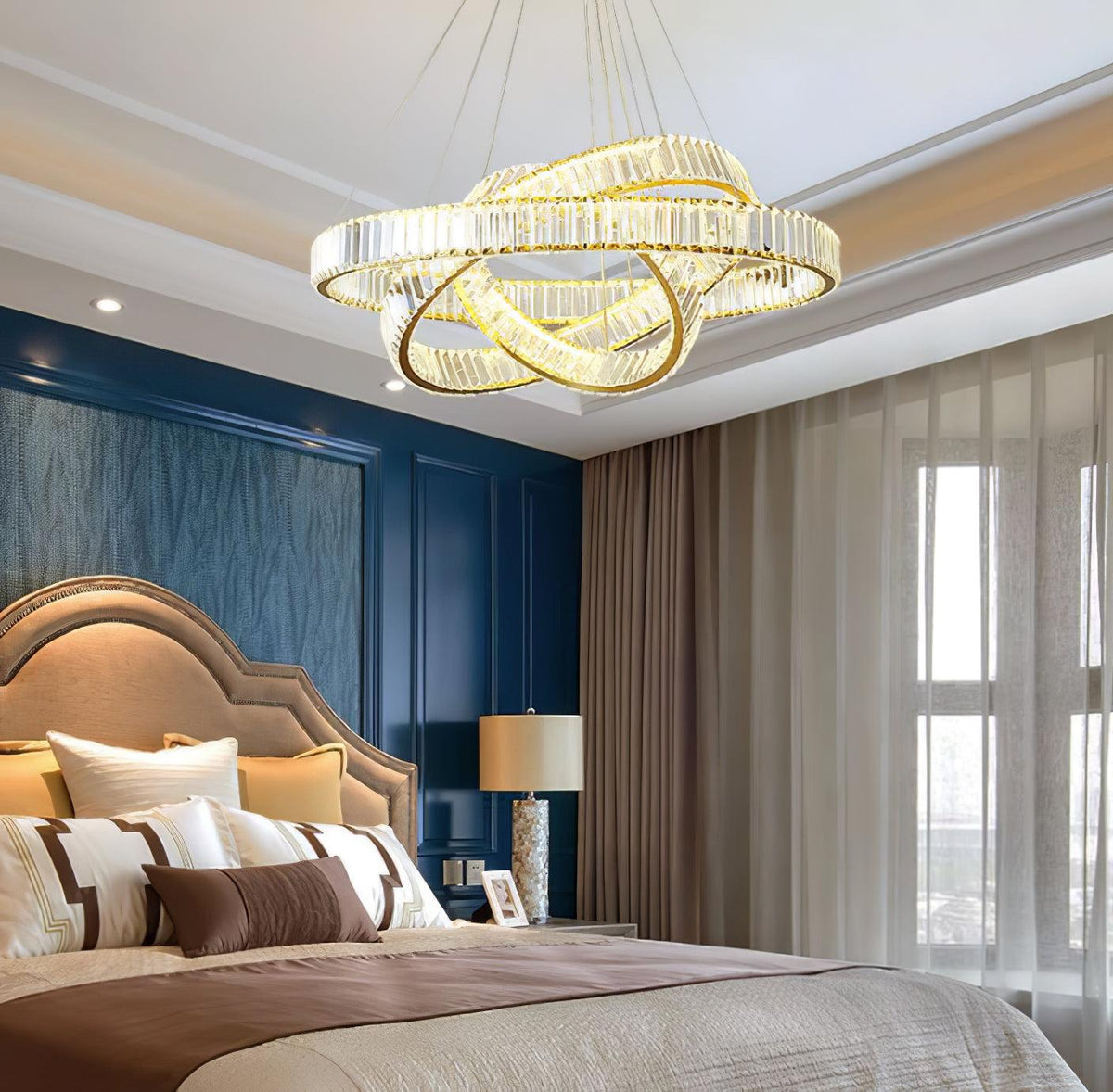 Cyrirelle candelabru auriu din cristal, în formă de inel
