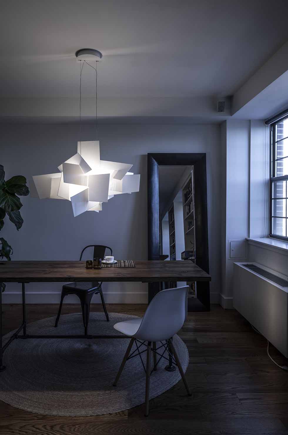 Lumiian candelabru
