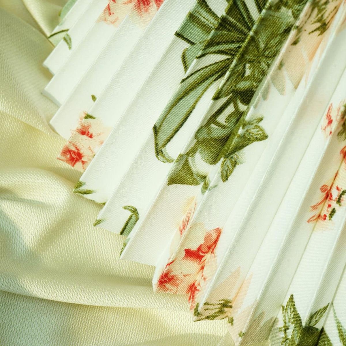 Linorelia lampă de masă modernă cu abajur textil