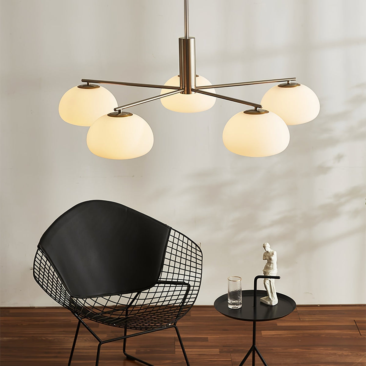 Silva lampă suspendată LED modernă metal Multi sticlă Glob Abajur alb pentru dormitor living, auriu/Nichel