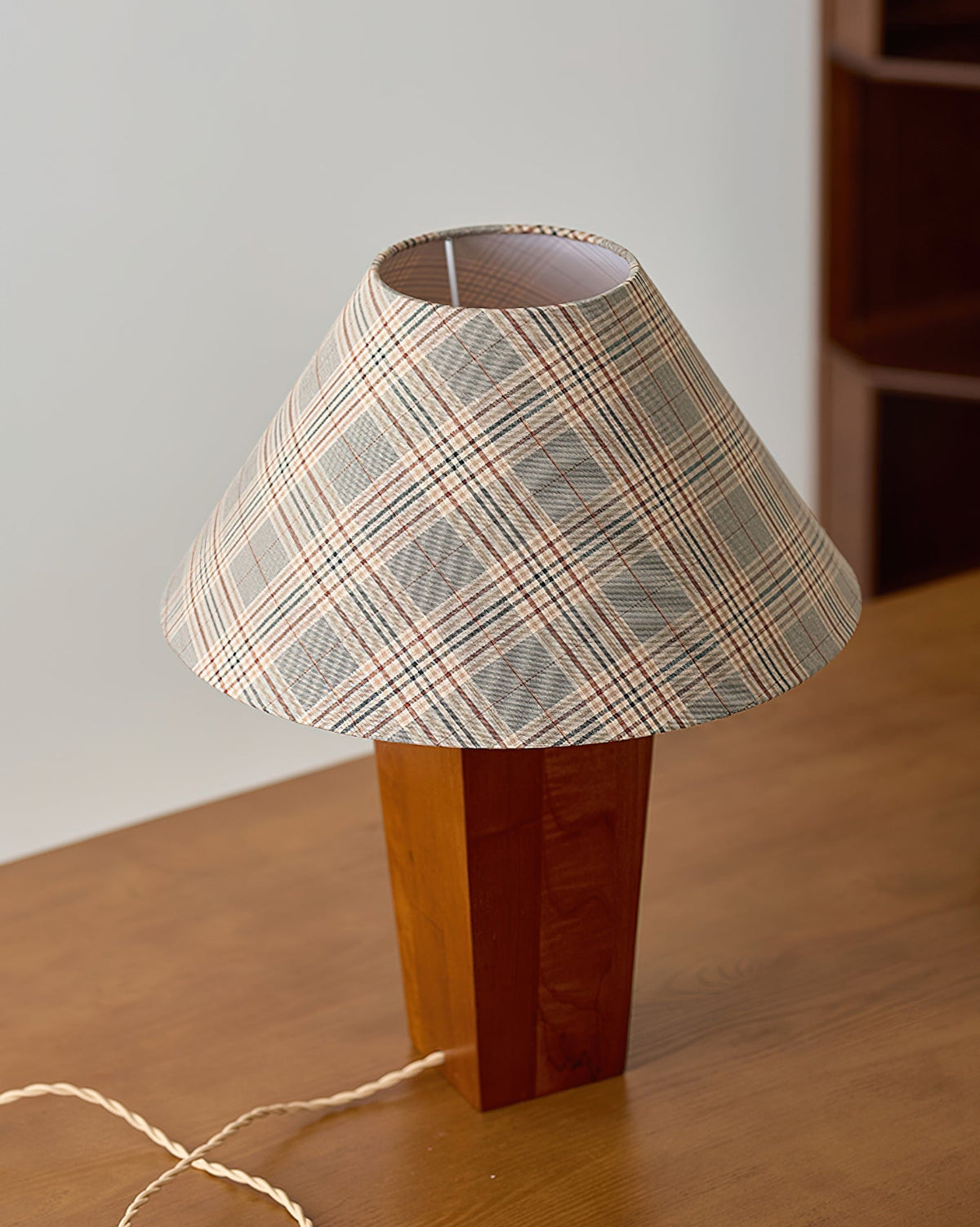 Reniniella lampă de masă