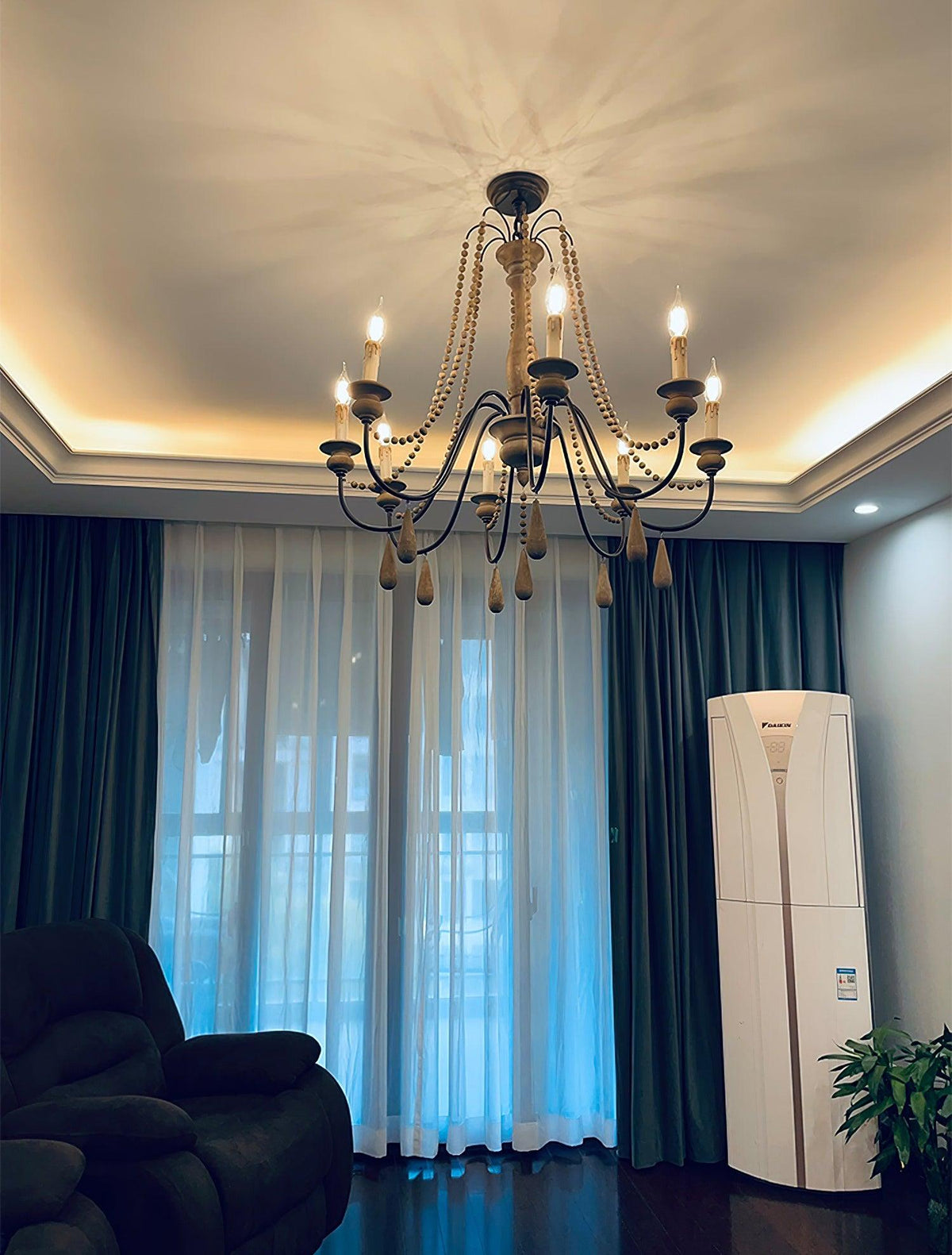 Liorerian candelabru cu Brațe în Formă de Scroll, Stil Rustic
