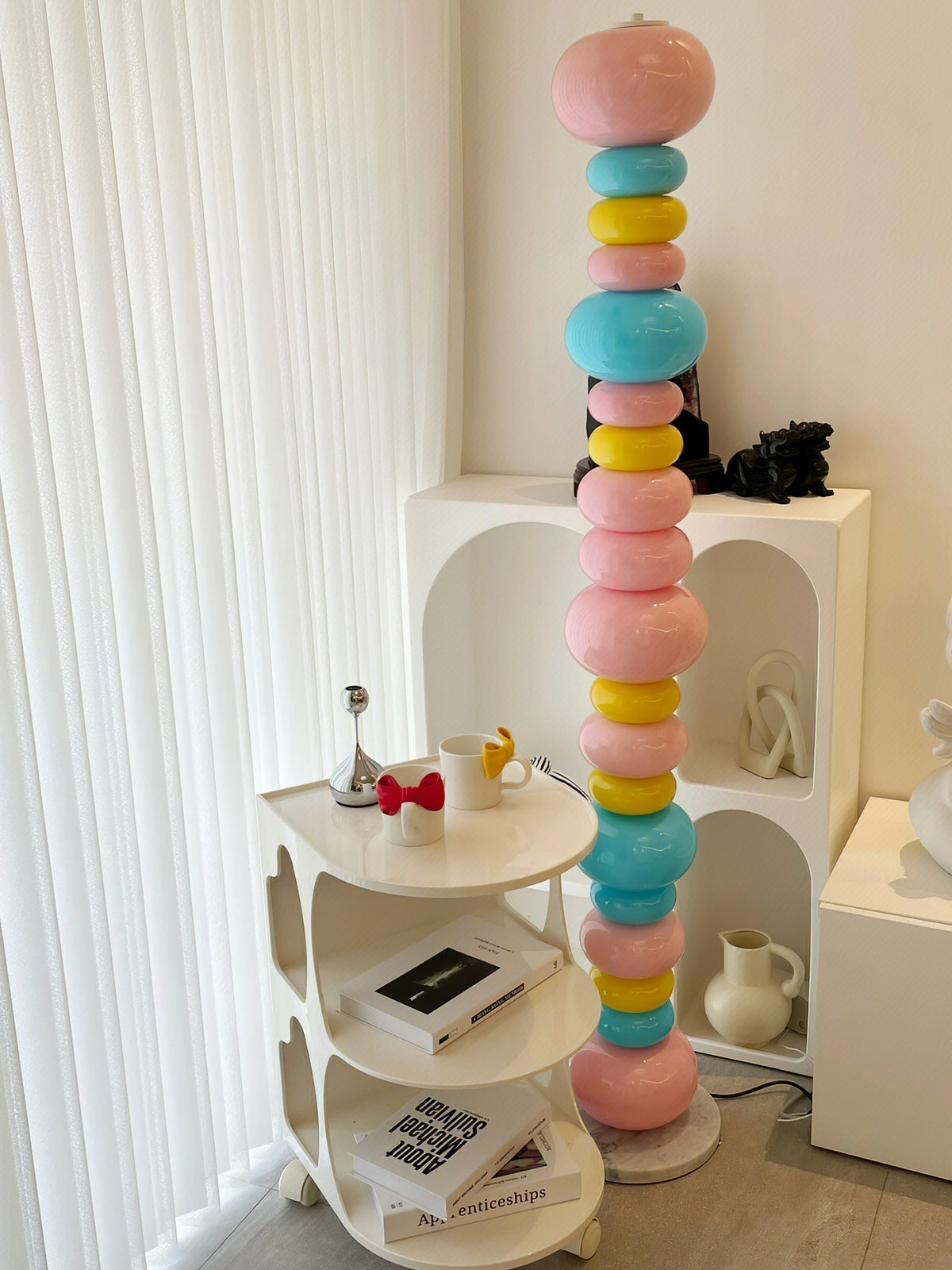 Avelare lampadar din marmură Artistic