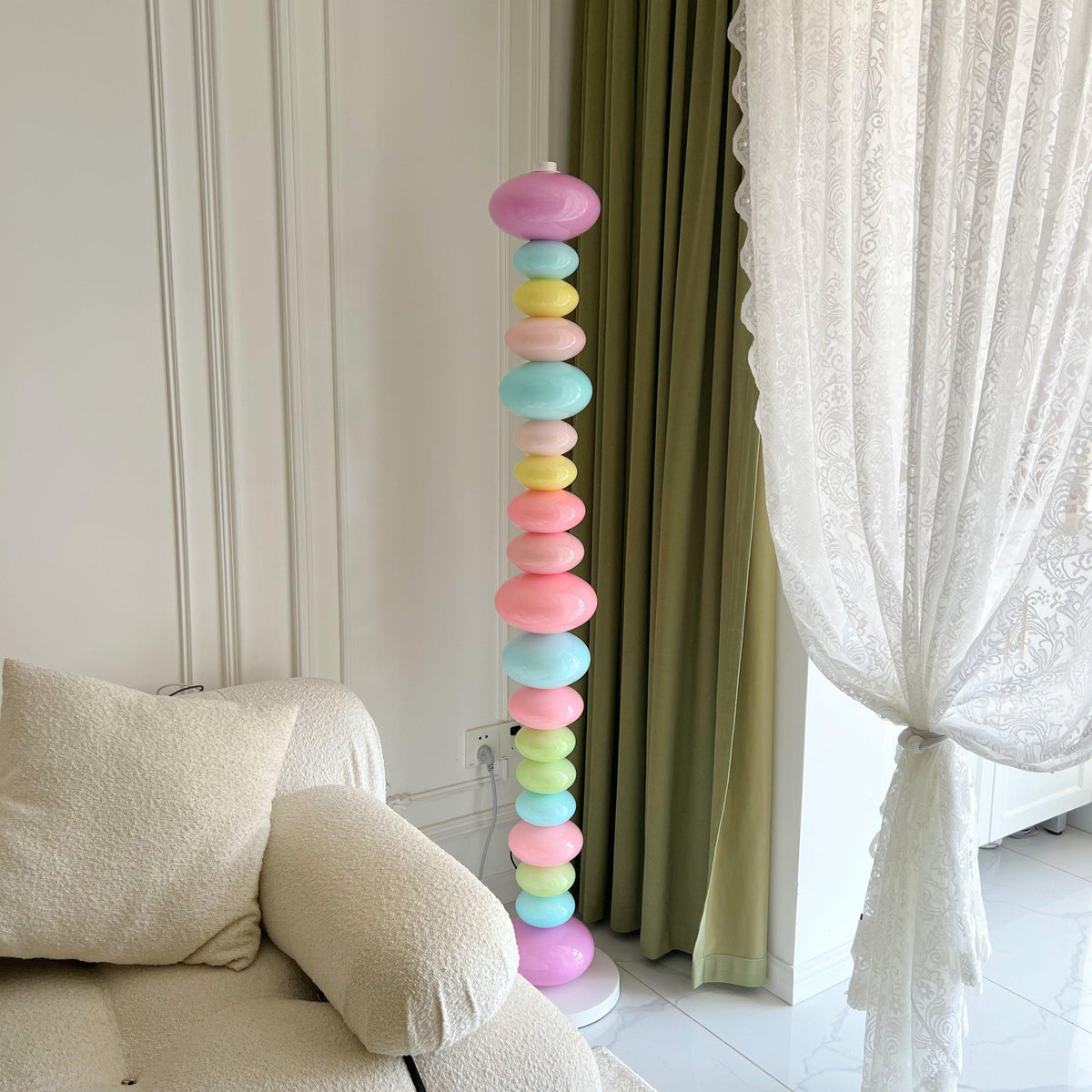 Avelare lampadar din marmură Artistic