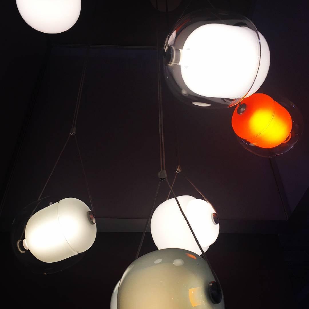 Ovexa lampă suspendată contemporană din sticlă
