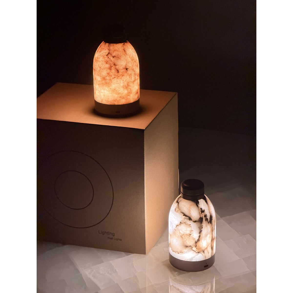 Capsule lampă de masă