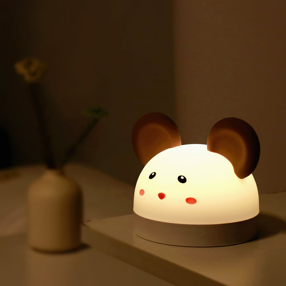 Mochi lampă de masă