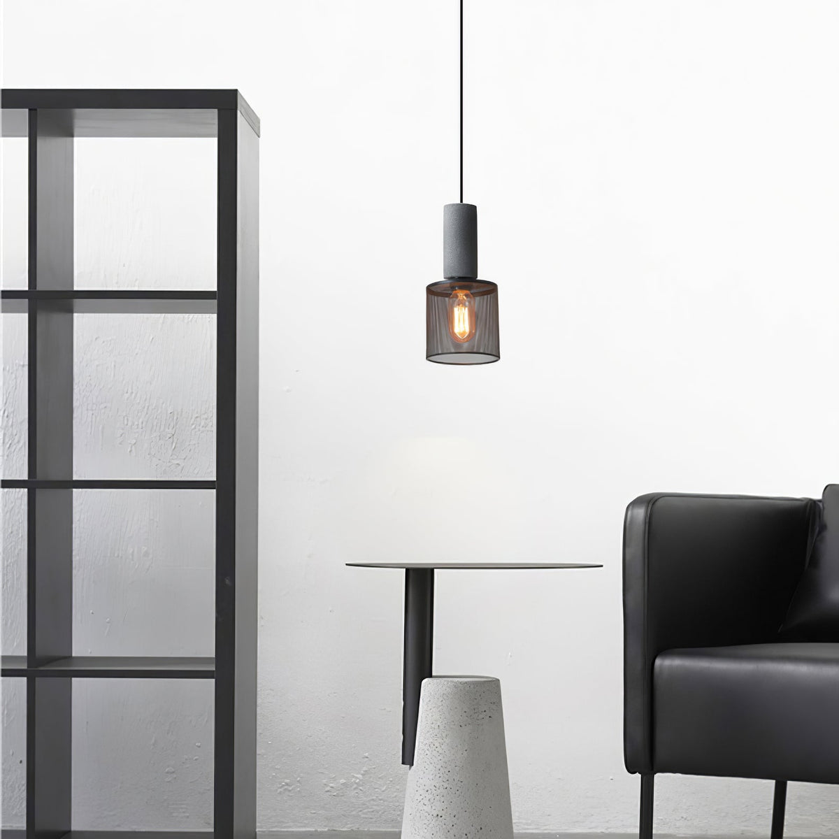 Lumeraine Cement Mesh lampă suspendată