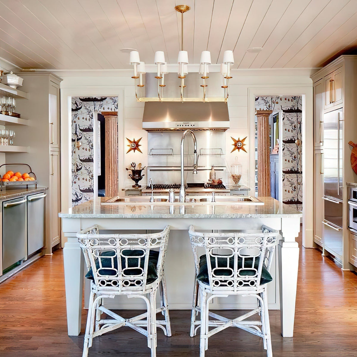 Avenerira candelabru liniar
