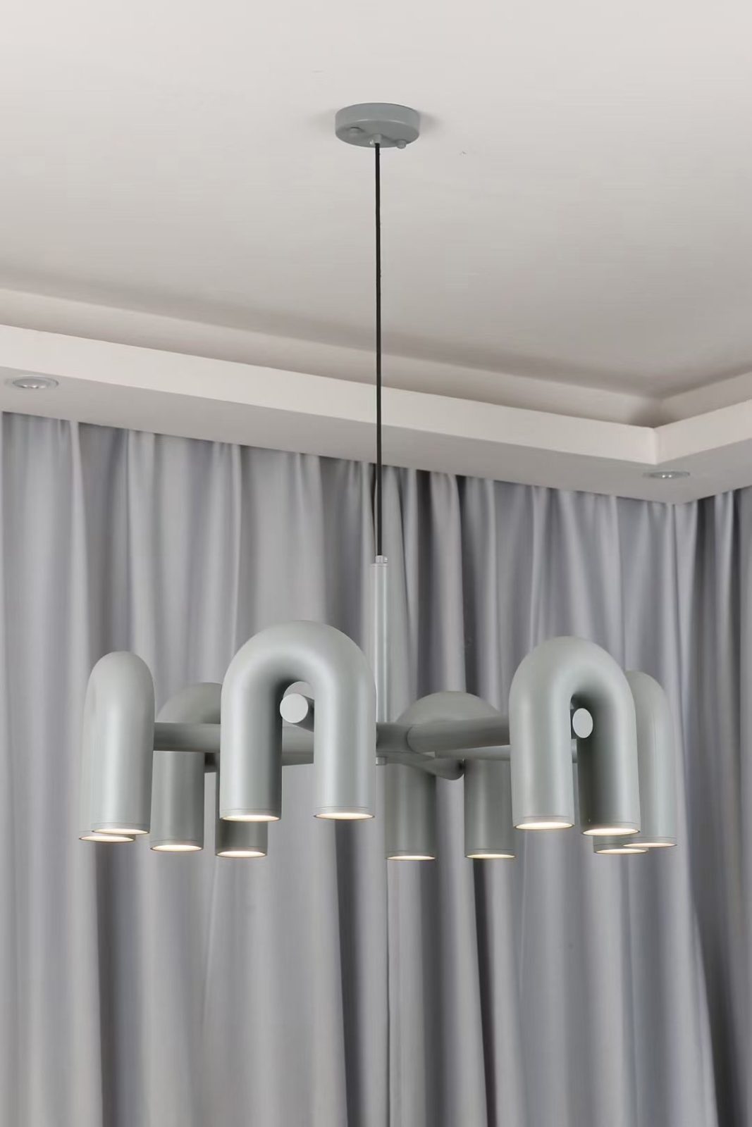 Soroissa candelabru Cirkus U formă