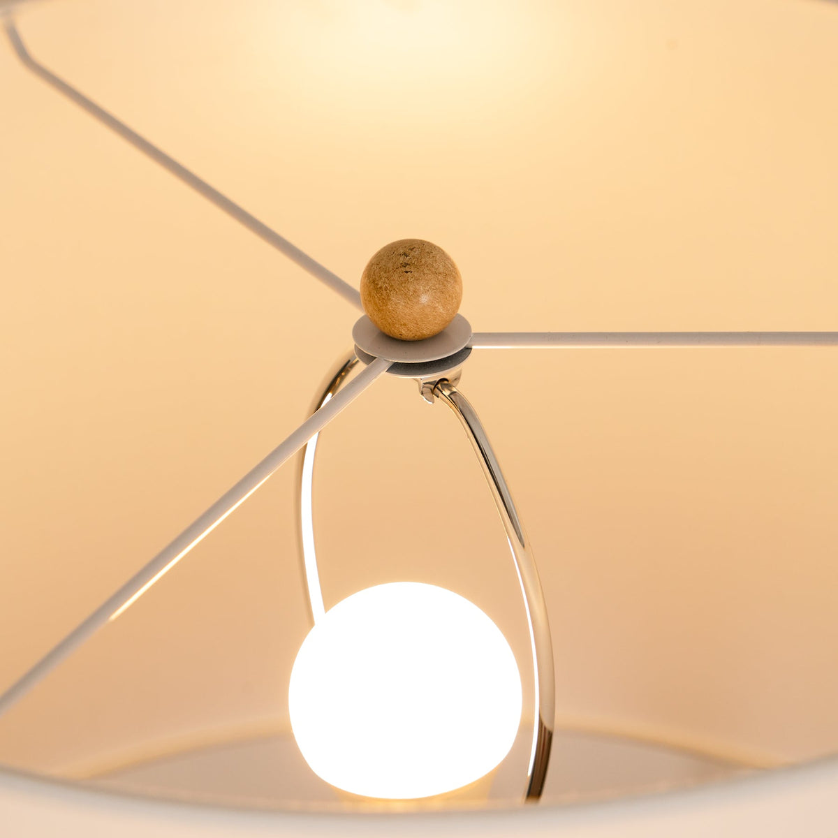 Lampadar cu efect de lemn de coastă