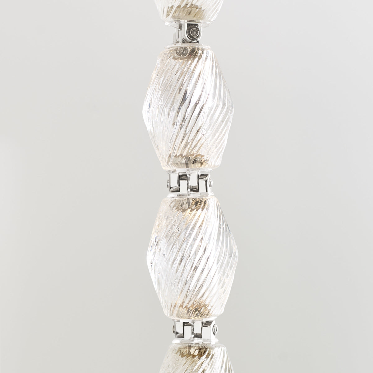 Karma candelabru din sticlă