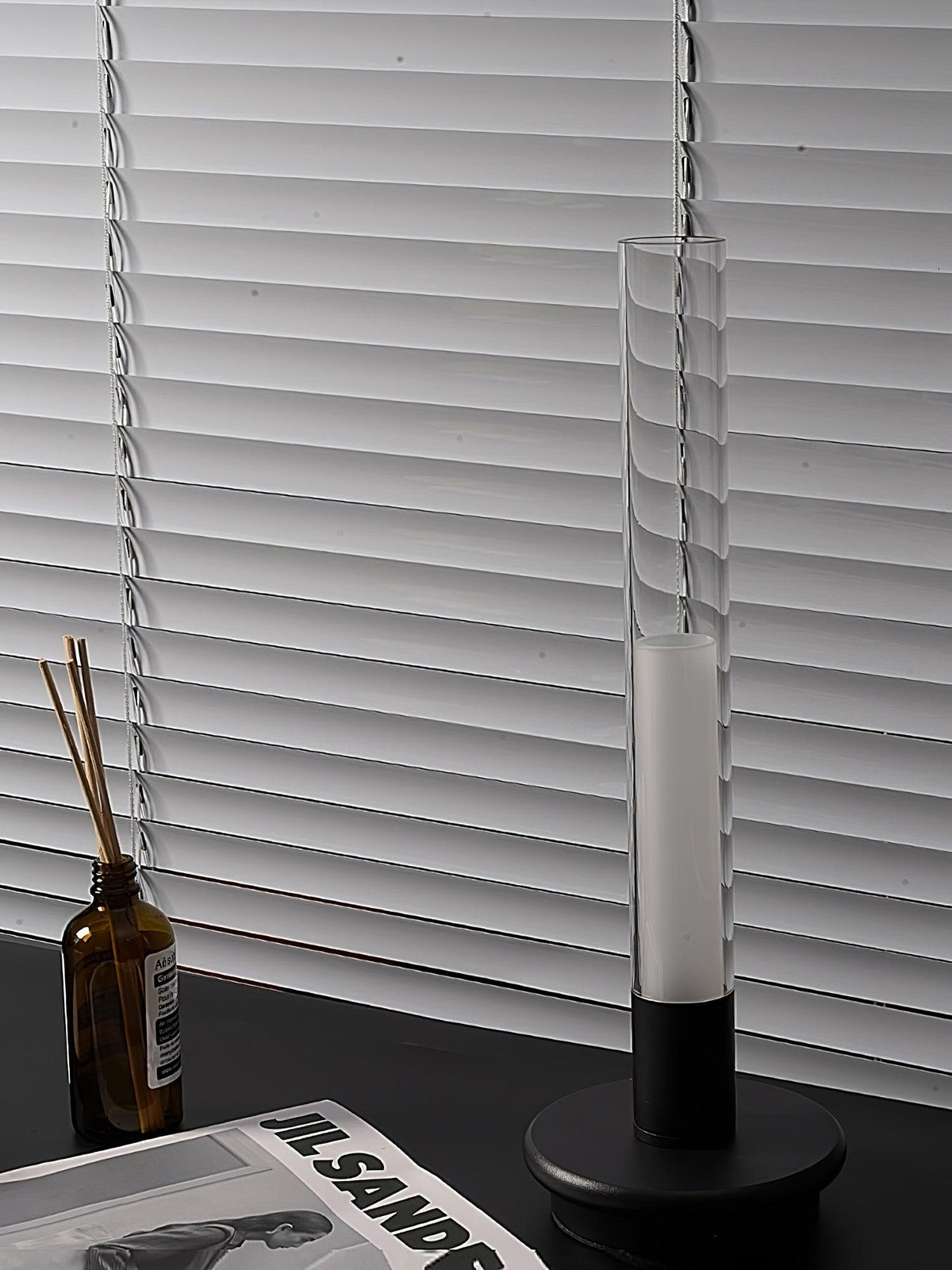 Tevi acril lampă de masă minimalistă